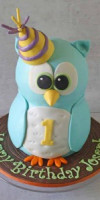 blue owl 3d cake 240x300