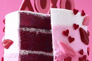 Торт "Страстный Поцелуй" ко Дню Всех Влюбленных