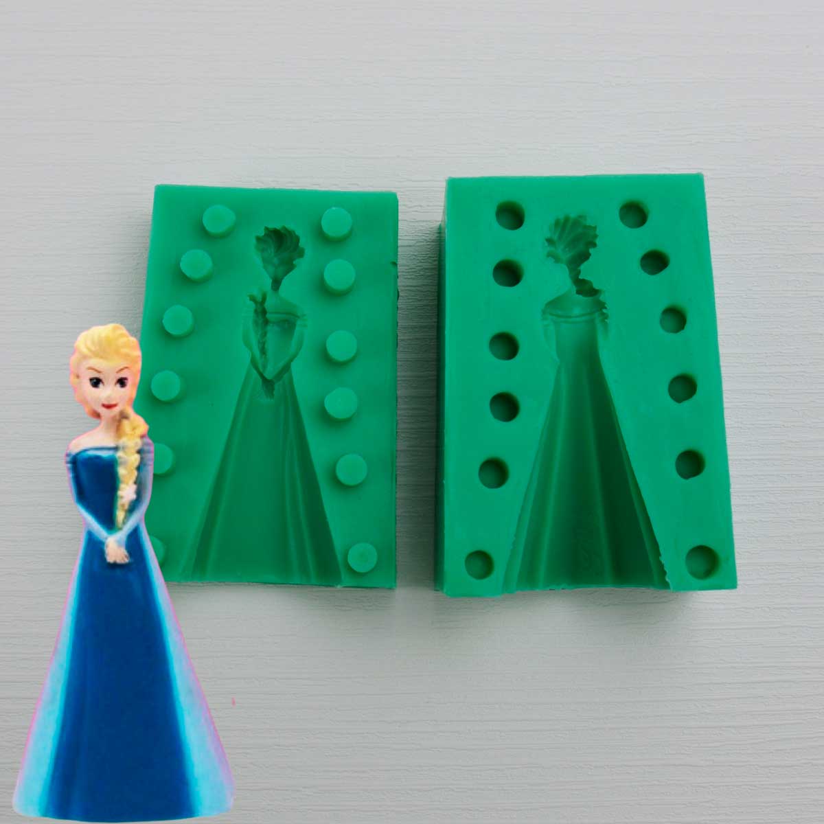 

Силиконовый молд 3D Снежная Эльза, 4127