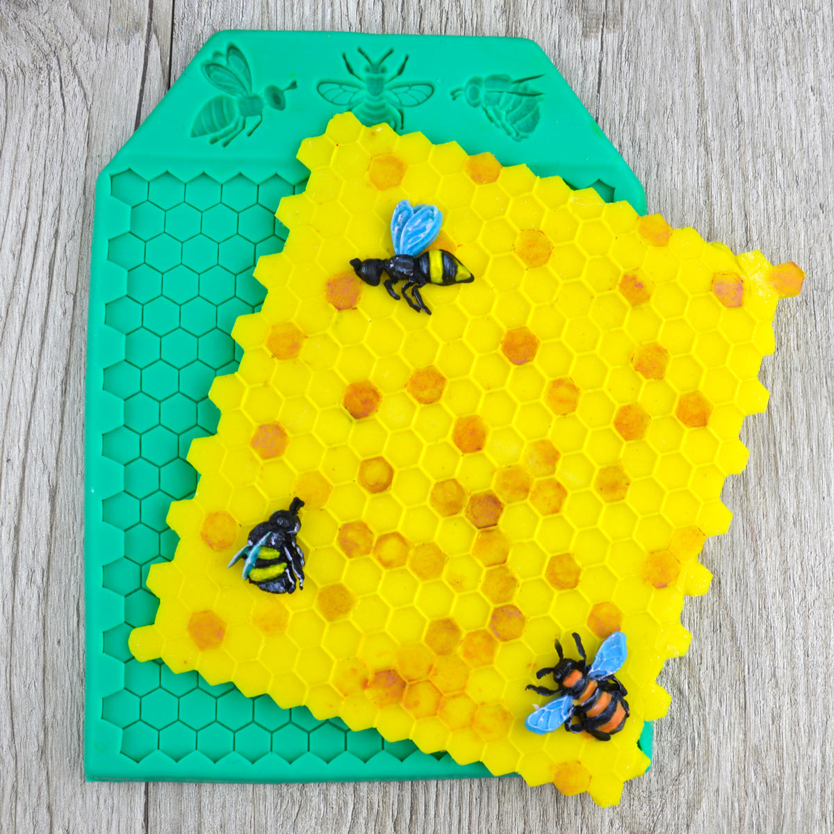 Пчелы лучшие математики или почему пчелиные соты шестиугольные. | Пчела & Человек | Дзен