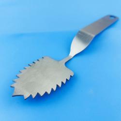 Инструмент для работы с шоколадом Лист резной