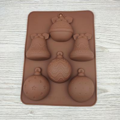 Силиконовая форма для выпечки и десертов Новогодние игрушки 6 ячеек